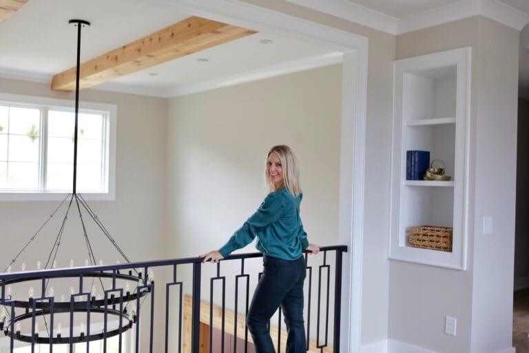 Read more about the article How Do You Know You’re Ready to Work With An Interior Designer?