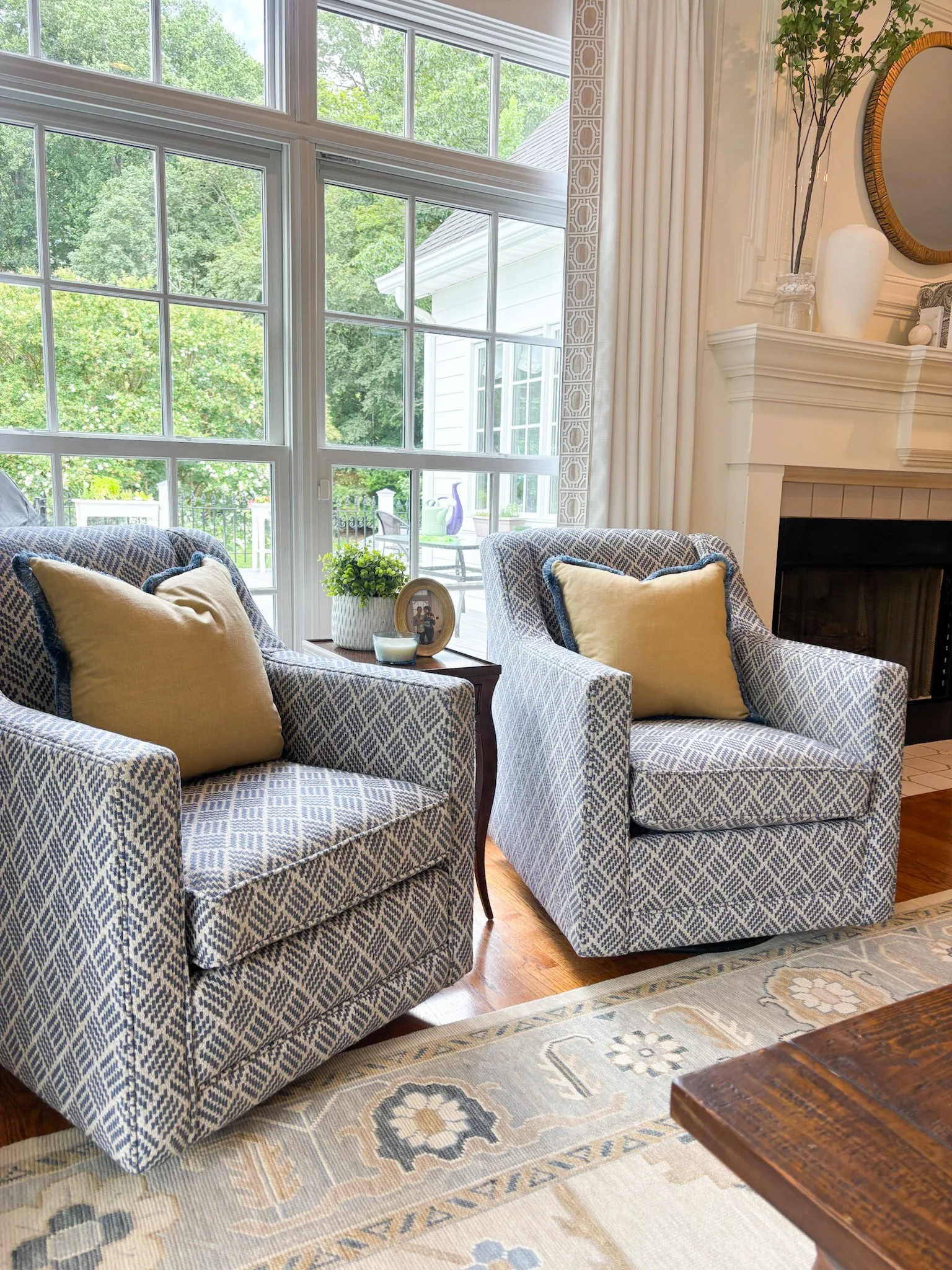  Custom options: pillows with fringe and oushak rug!   